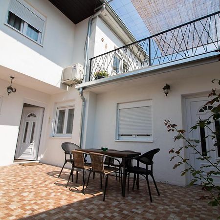 Butterfly Mostar Exterior foto
