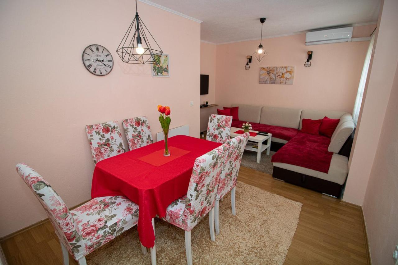 Butterfly Mostar Exterior foto